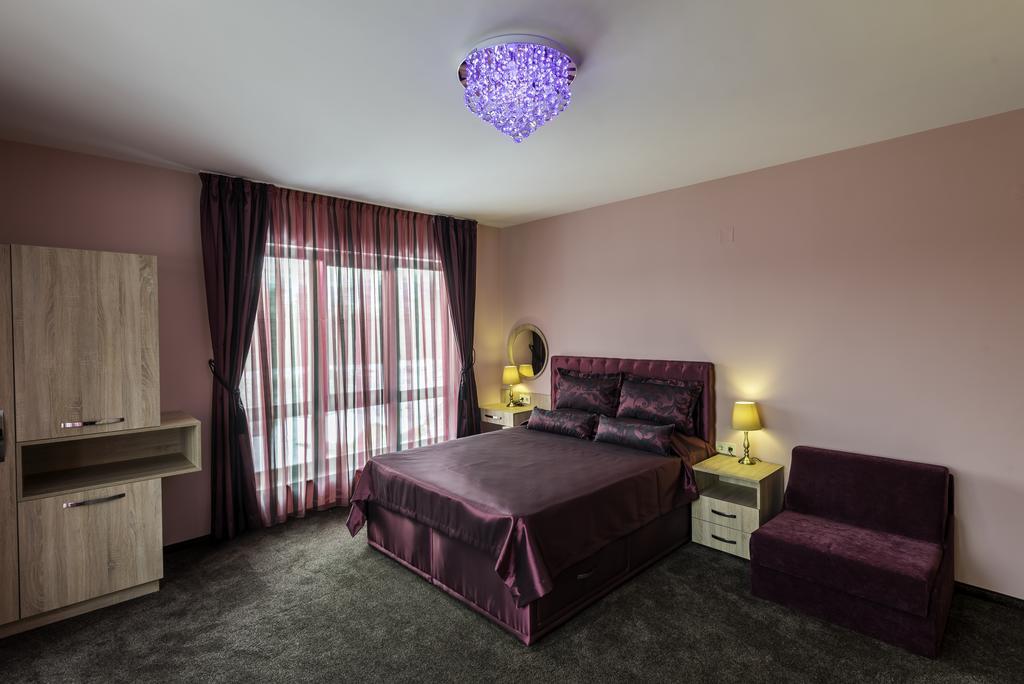 Victoriya'S House Hotel Hisarya Eksteriør billede