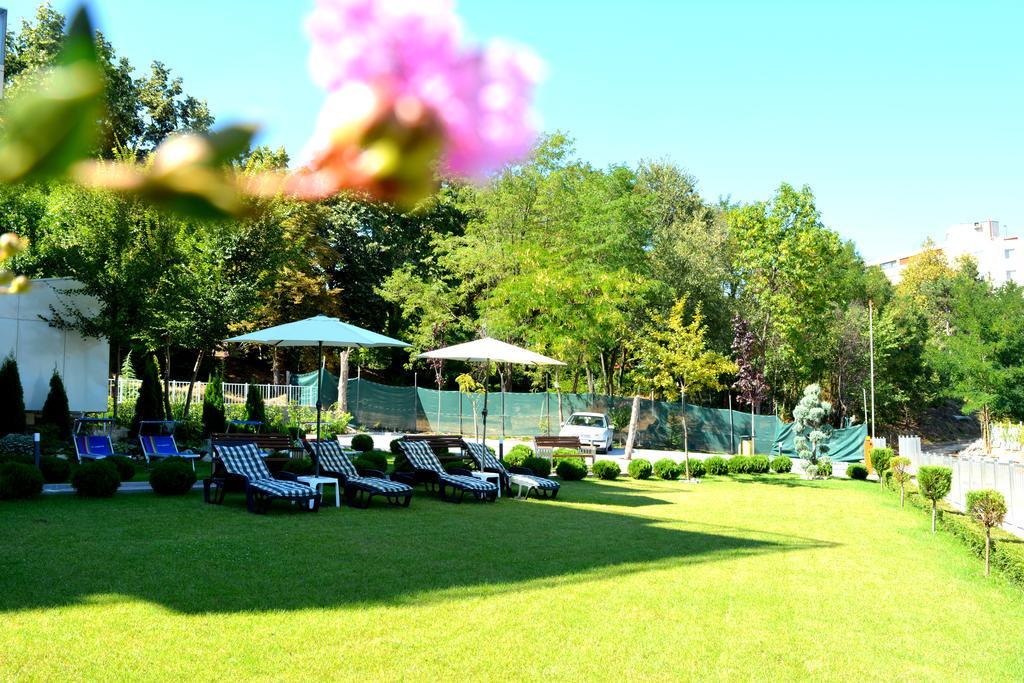 Victoriya'S House Hotel Hisarya Eksteriør billede